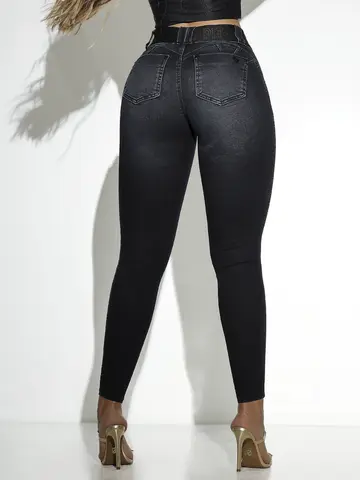 CALÇA FEMININA SKINNY COM DESTROYED ESTILOSA EMPINA BUMBUM