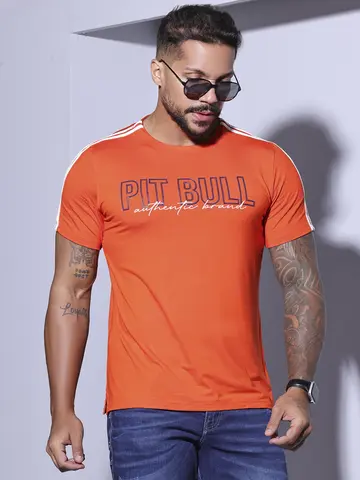 CAMISETA MASCULINA COM LOGOMANIA PIT BULL AUTÊNTICO E TENDÊNCIA