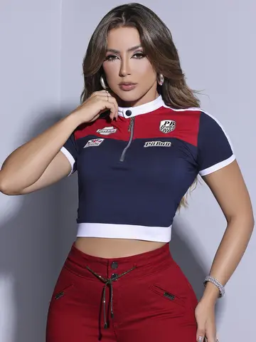 CROPPED PIT BULL JEANS SOFISTICADO E ELEGANTE COM RECORTES MODERNOS