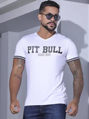 CAMISETA MASCULINA CASUAL COM ESCRITA PIT BULL JEANS GOLA V