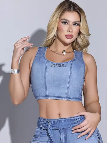 CROPPED JEANS MODERNO E ESTILOSO COM BORDADO PIT BULL TENDÊNCIA