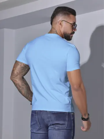 Camiseta Masculina com Logomania Pit Bull Jeans Casual e Estilosa