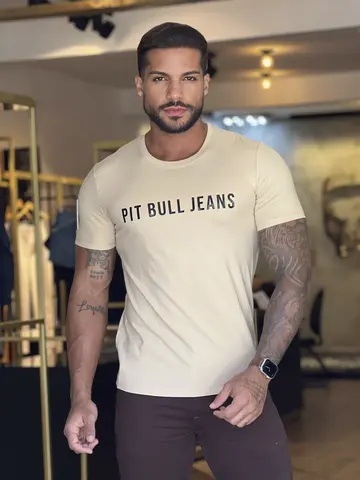 CAMISETA MASCULINA COM ESTAMPA DOURADA PIT BULL JEANS CASUAL E ESTILOSA