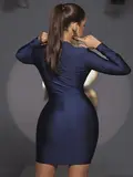VESTIDO FEMININO EXUBERANTE PIT BULL COM MANGA LONGA E DECOTE PROFUNDO