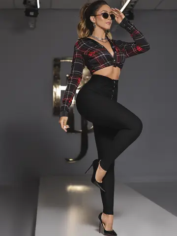 CALÇA MONTARIA FEMININA PIT BULL JEANS MODELADORA QUE DEFINE A SILHUETA