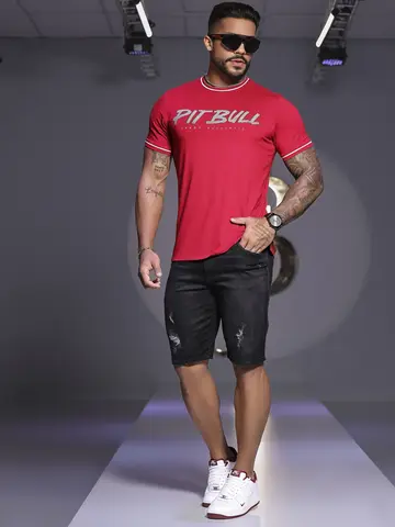 CAMISETA MASCULINA CASUAL PIT BULL VERMELHA AUTÊNTICA E VIBRANTE