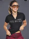 POLO FEMININA MODERNA E CASUAL COM ESCRITA PIT BULL E ZÍPER FRONTAL