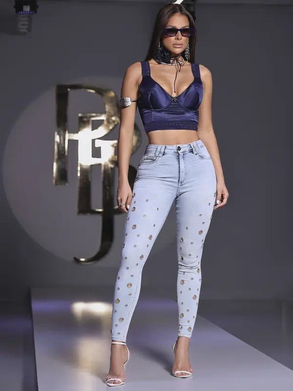 CALÇA FEMININA PIT BULL JEANS CONCEITO CINTURA ALTA COM ILHÓS MODERNOS