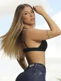 TOP FEMININO CONCEITO PIT BULL JEANS OUSADO E IRRESISTÍVEL COM BRILHO