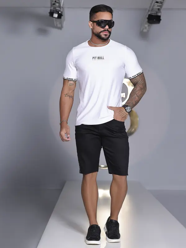 CAMISETA MASCULINA BRANCA PERSONALIZADA PIT BULL JEANS MODERNA