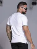 CAMISETA MASCULINA BRANCA PERSONALIZADA PIT BULL JEANS MODERNA