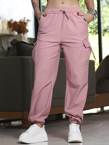 CALÇA PARACHUTES EMPÓRIO PIT BULL MODELAGEM VERSÁTIL COM BOLSOS CARGO