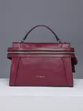 BOLSA HANDBAG ESTRUTURADA COM BOLSOS FUNCIONAIS E DESIGN CONTEMPORÂNEO