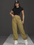 CALÇA PARACHUTE EMPÓRIO PIT BULL STREETWEAR COM DETALHE EM CORRENTE