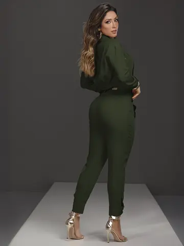 CONJUNTO COM CALÇA, JAQUETA E TOP EMPÓRIO PIT BULL CASUAL E REFINADO
