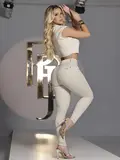 CALÇA SKINNY HOT PANTS MODELADORA COM ENFEITES PIT BULL JEANS
