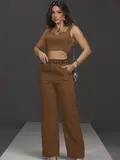CONJUNTO CALÇA COM CINTO E CROPPED EMPÓRIO PIT BULL CHARMOSO E REFINADO