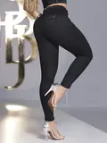 CALÇA SKINNY PRETA COM ZÍPER TRASEIRO E PLAQUINHA NO CÓS PIT BULL JEANS