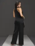 CONJUNTO CALÇA E BLUSA COM CINTO EMPÓRIO PIT BULL LEVE E REFINADO