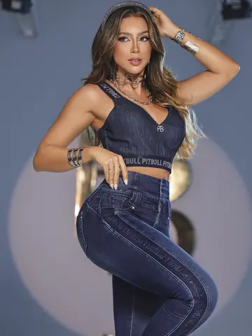 CALÇA CINTURA PERFEITA PIT BULL JEANS COM ELÁSTICO LATERAL PERSONALIZADO