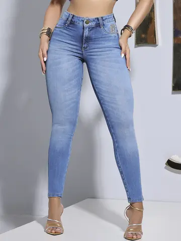 CALÇA SKINNY HOT PANTS PIT BULL JEANS MODELADORA COM BORDADO BRILHOSO
