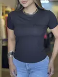 T-SHIRT FEMININA SLIM PIT BULL JEANS CONFORTÁVEL E VERSÁTIL