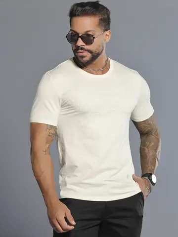 CAMISETA GOLA O AUTÊNTICA E CASUAL COM LOGOMANIA PIT BULL JEANS
