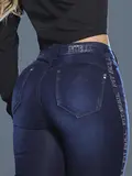 CALÇA FLARE MODELADORA REFINADA COM LATERAL PERSONALIZADA PIT BULL JEANS