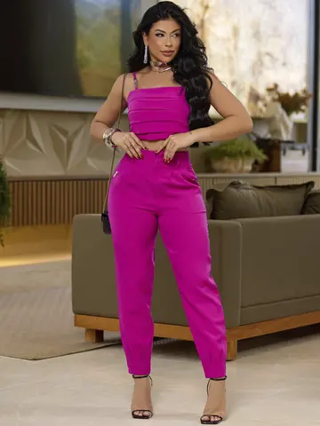 Conjunto Calça e Cropped Elegante com Toque Suave Empório Pit Bull