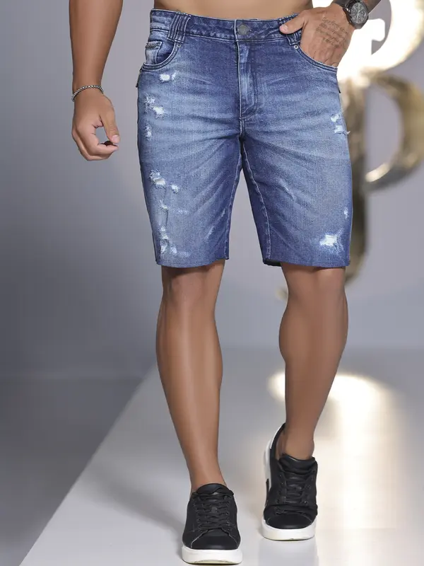Bermuda Masculina com Zíper Lateral e Estilo Destroyed Pit Bull Jeans