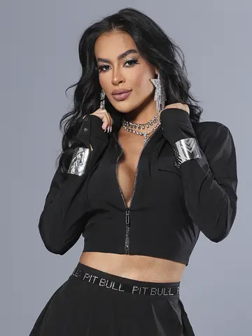 Camisa Cropped Manga Longa Pit Bull Jeans Estilosa e Sofisticada