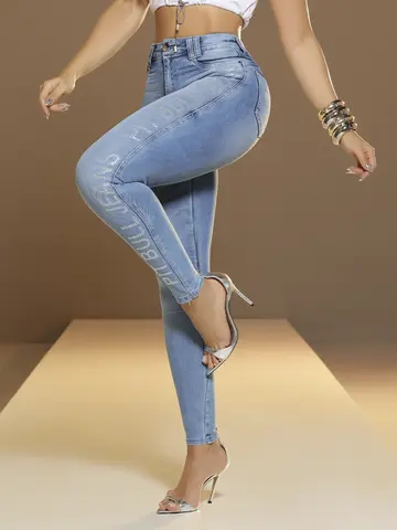 Calça Skinny Hot Pants Cintura Alta com Logomania Pit Bull Jeans