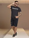 Bermuda Masculina Estilosa com Toque Destroyed e Bordado a Laser Pit Bull Jeans