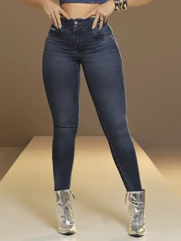 Calça Skinny Modeladora e Refinada com Bordado Manual Pit Bull Jeans