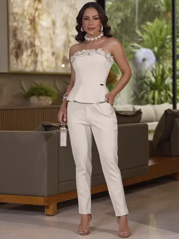 Conjunto Calça e Blusa Elegante Empório Pit Bull com Modelagem Elegante e Casual