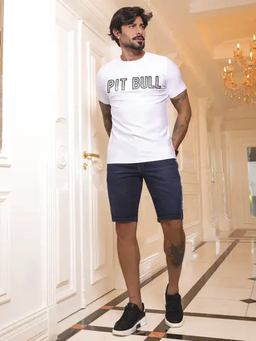 Camiseta Masculina Confortável e Estilosa com Relevo Metalizado Pit Bull Jeans