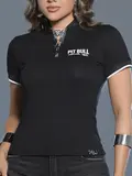Polo Feminina Preta Casual e Autêntica com Estampa em Relevo Pit Bull Jeans