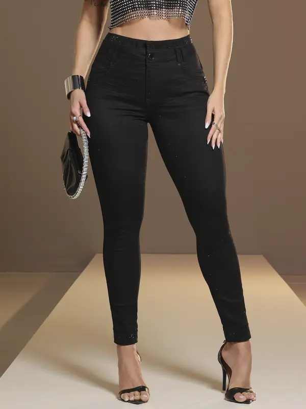 Calça Preta Modeladora e Sofisticada com Toque de Brilho e Elástico Personalizado Pit Bull Jeans