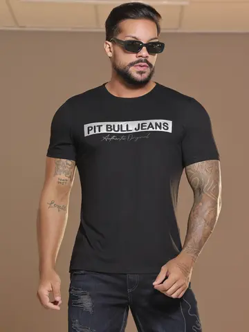 Camiseta Gola O Preta Estilosa e Autêntica com Estampa Metalizada Pit Bull Jeans