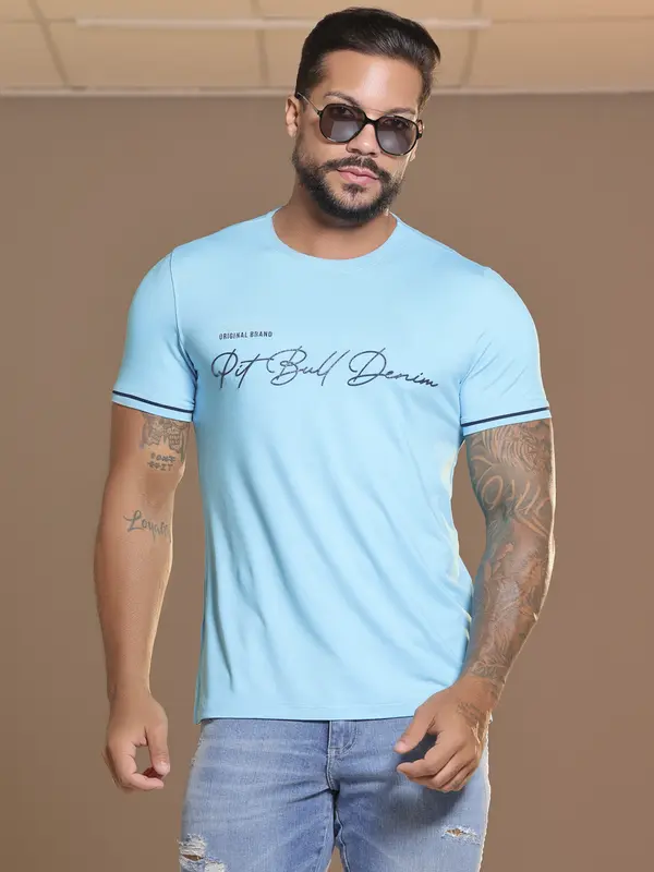 Camiseta Masculina Gola O Casual com Logomania em Relevo Pit Bull Jeans
