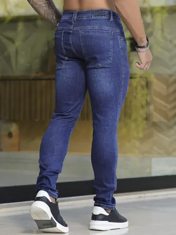 Calça Masculina Sofisticada e Confortável com Lavado Escuro Pit Bull Jeans