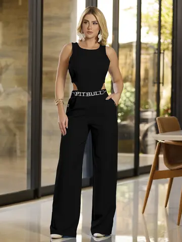 Macacão Elegante com Modelagem Ajustada e Cinto Personalizado Empório Pit Bull