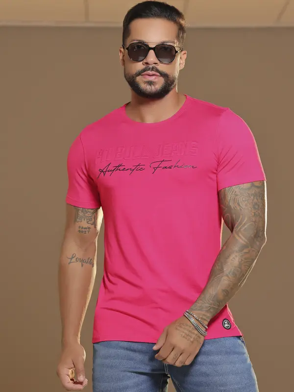 Camiseta Gola O Autêntica e Confortável com Logomania em Relevo Pit Bull Jeans