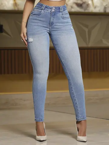 Calça Boyfriend Pit Bull Jeans Estilosa e Casual com Lavado Claro