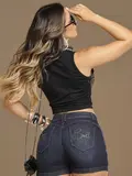 Regata Cropped Casual e Confortável com Relevo em Foil Pit Bull Jeans