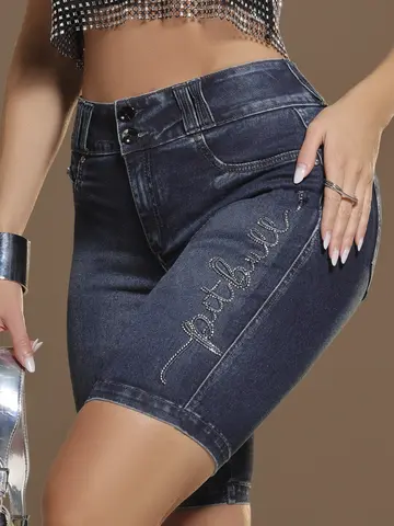 Bermuda Ciclista Modeladora e Confortável com Bordado de Strass Pit Bull Jeans