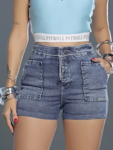 Short Clochard Pit Bull Jeans Confortável com Detalhe Lateral e Cordão de Strass