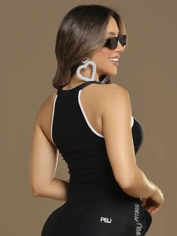 Regata Feminina Preta Sofisticada e Confortável Pit Bull Jeans