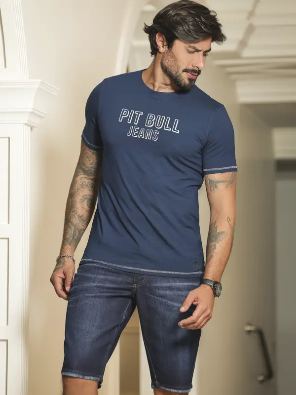 Camiseta Masculina Gola O com Estampa em Relevo Prata