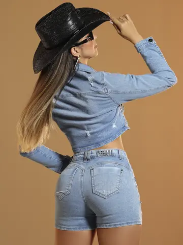 Jaqueta Jeans Conceito Sofisticada com Pedrarias e Ilhoses Pit Bull Jeans